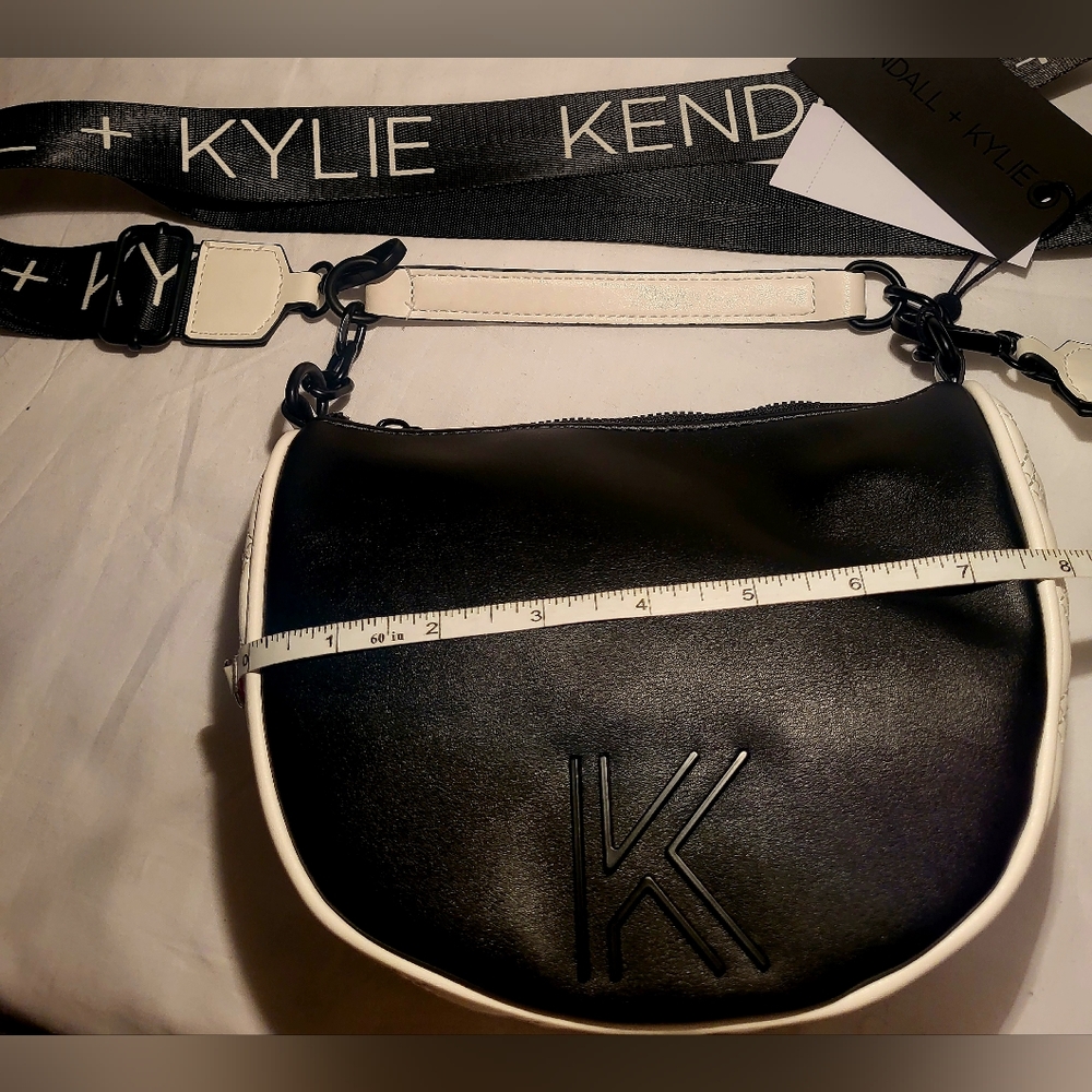 KENDALL + KYLIE Crossbody bag